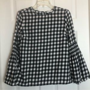 Beachlunchlounge  Black and White Checkered Blouse. Size M